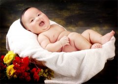 【愛心+創(chuàng)意】寶貝成長紀(jì)念冊怎么做？